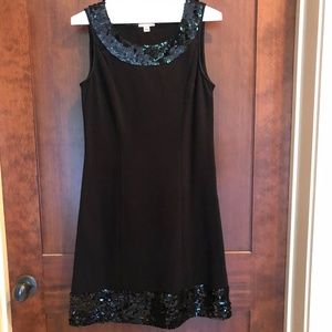 Black Sequins Sleeveless Dress